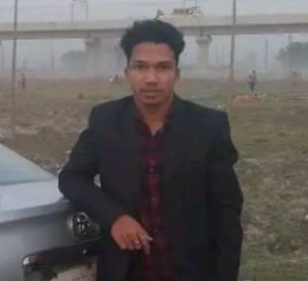 Sohan Hossain, 25, garland