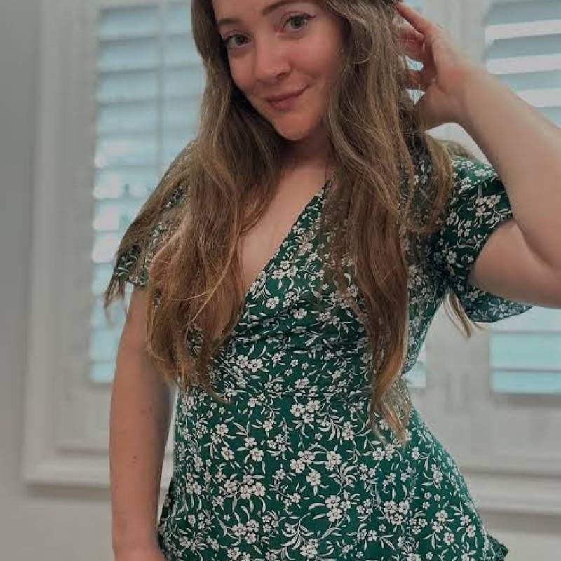 Aurelia, 32, Missouri