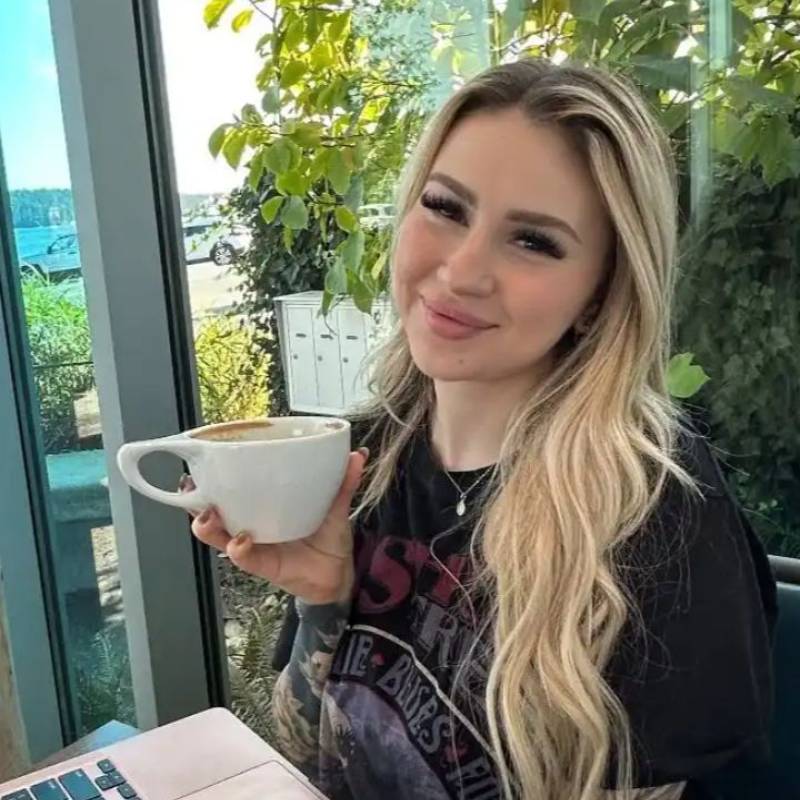 Alison Kate, 38, jekapbils