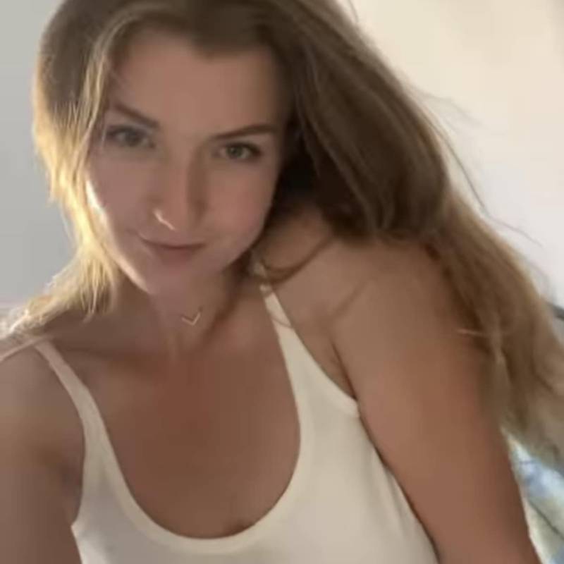 Evelyne, 37, Pakistan