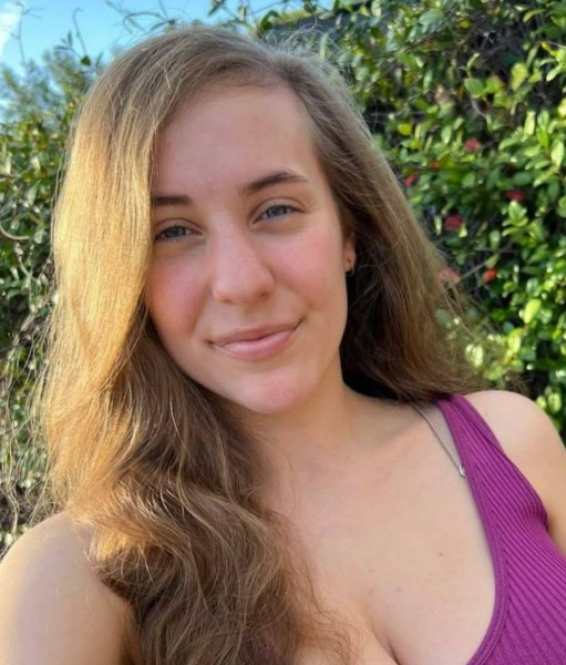 Mary wood, 36, Orlando Florida United States