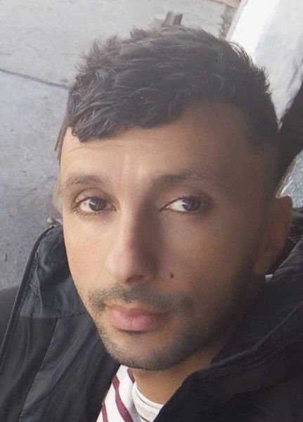 Zoubir, 33, Banskhali