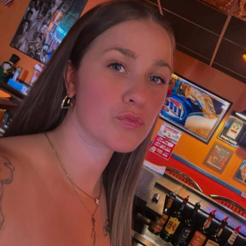 mary, 28, Madagascar