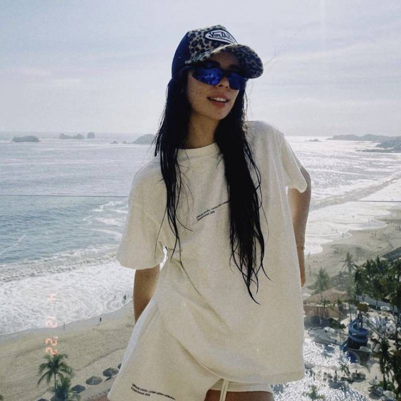 Emily, 32, California