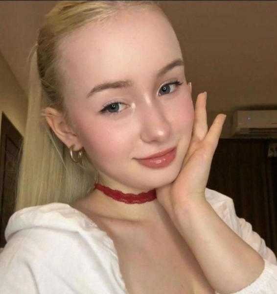 Frieda maya, 27, london