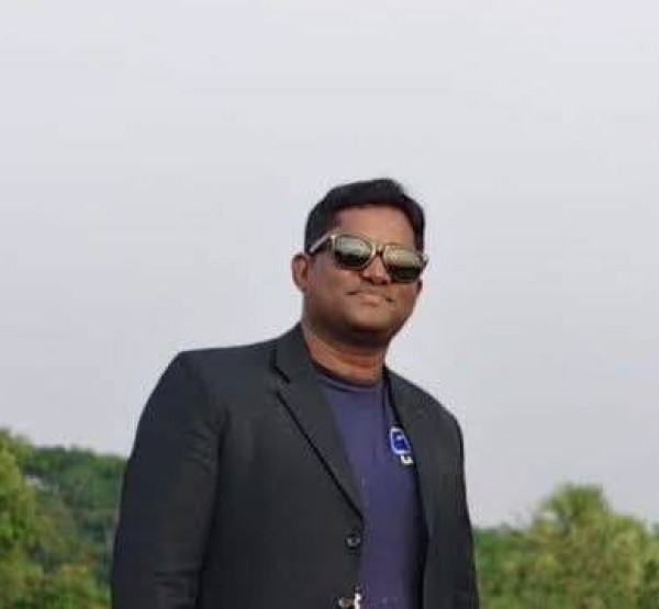 Hridoy, 35, Living in Madrid Spain