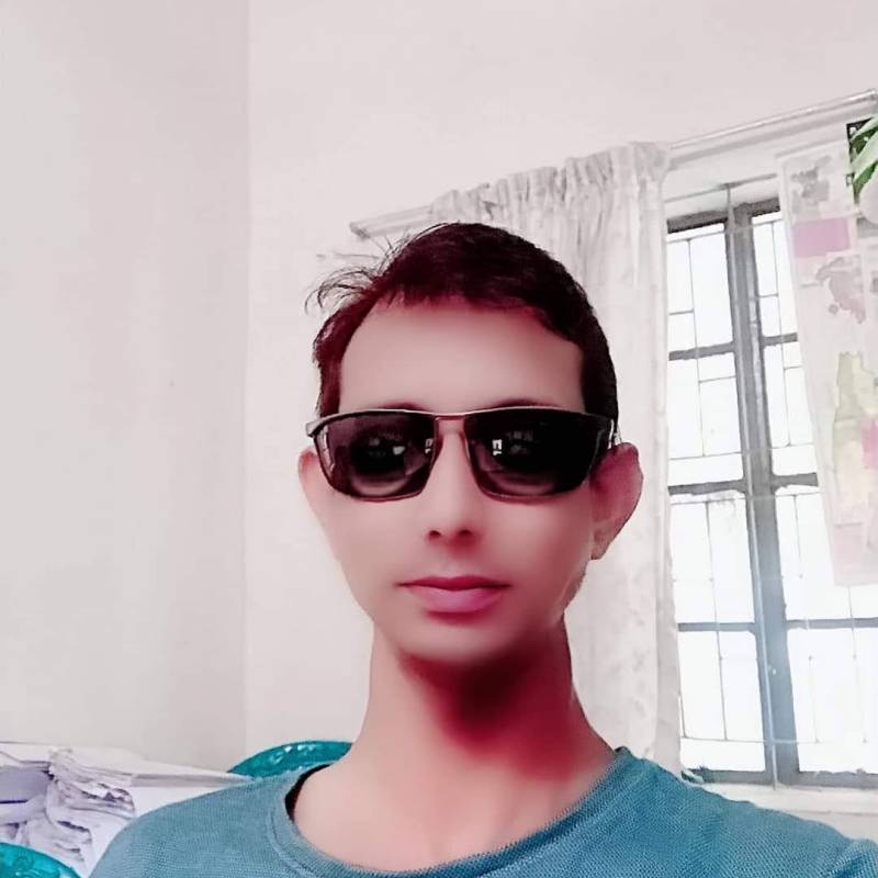 Alamin, 30, I live in Madagascar