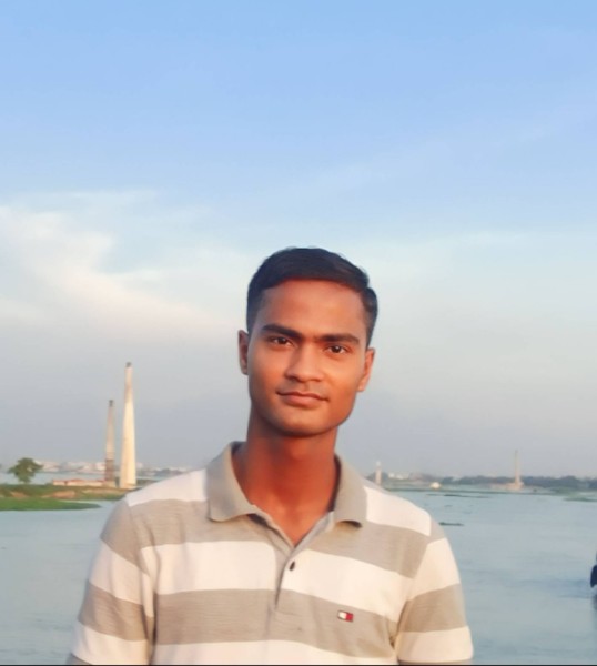 Rakib, 22, Lincoln uk