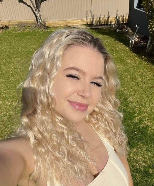Mai Makova, 37, Bangladesh