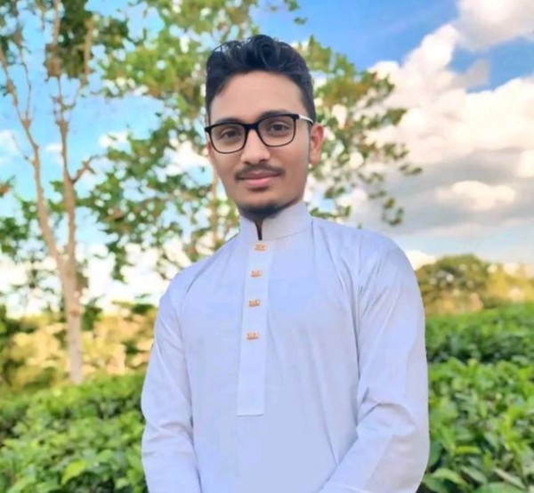 Esrafil Ahmed Ismail, 19, Bogura