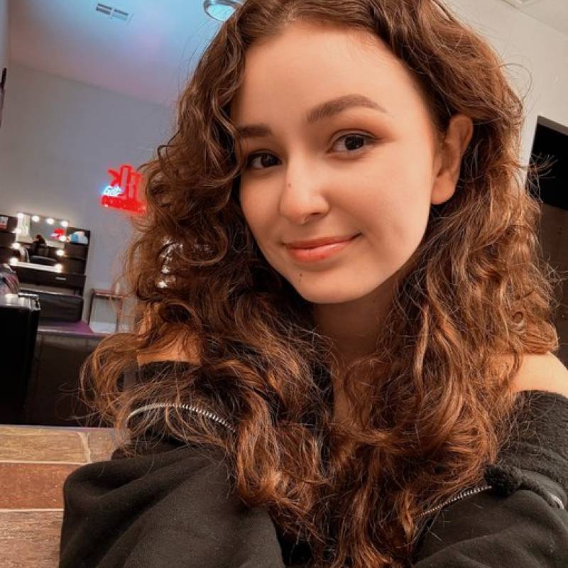 Annie07, 24, USA