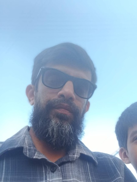 Nil, 48, USA los angels