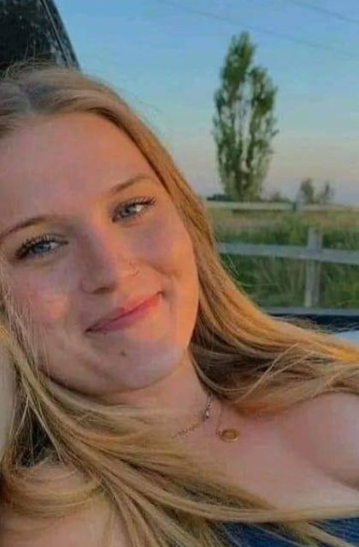 mshania, 42, USA