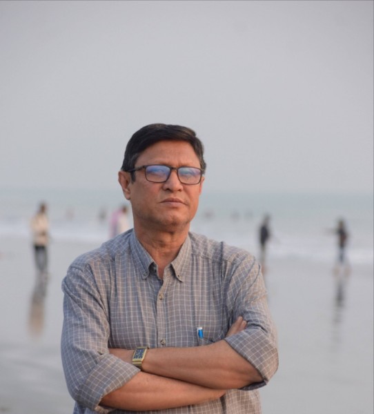 Ringu Chowdhury, 34, iTaly