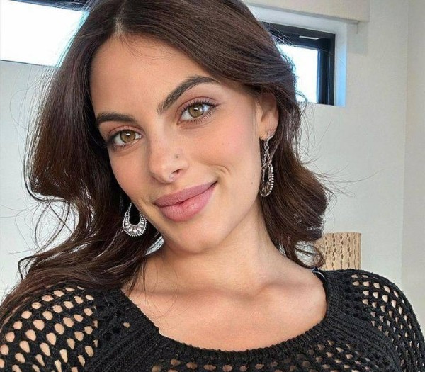 Sophia, 30, Madagascar