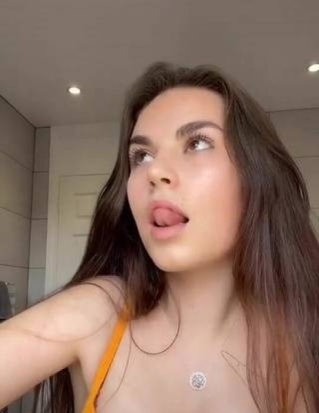 Mildred, 31, Germany