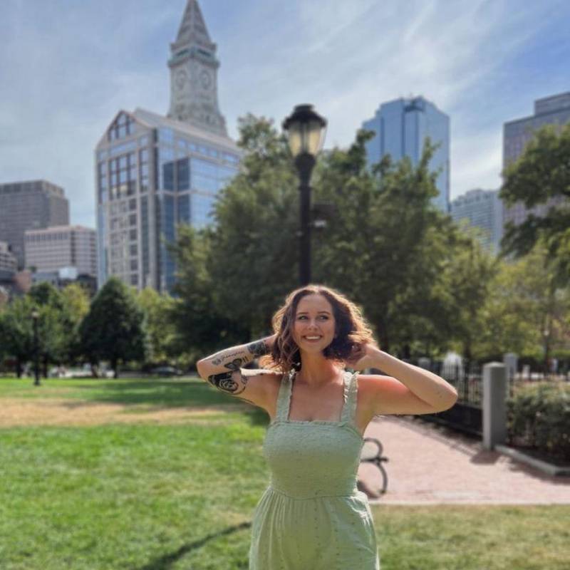 Alexandria, 30, Wow