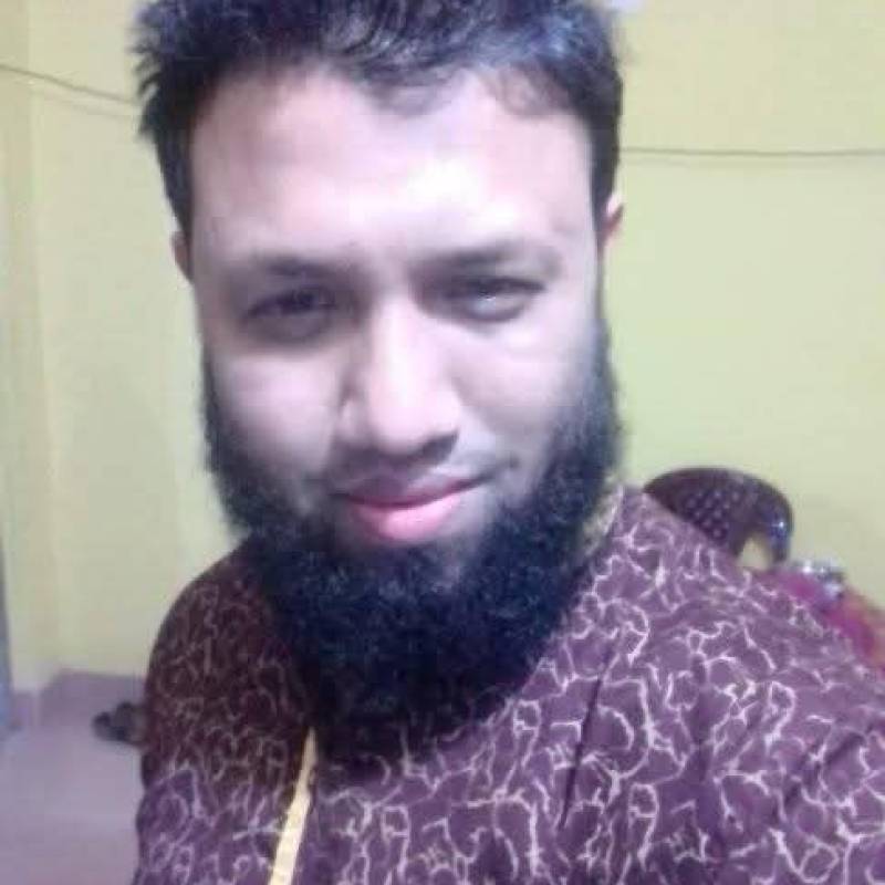 Tapu, 35, Chittagong Bangladesh