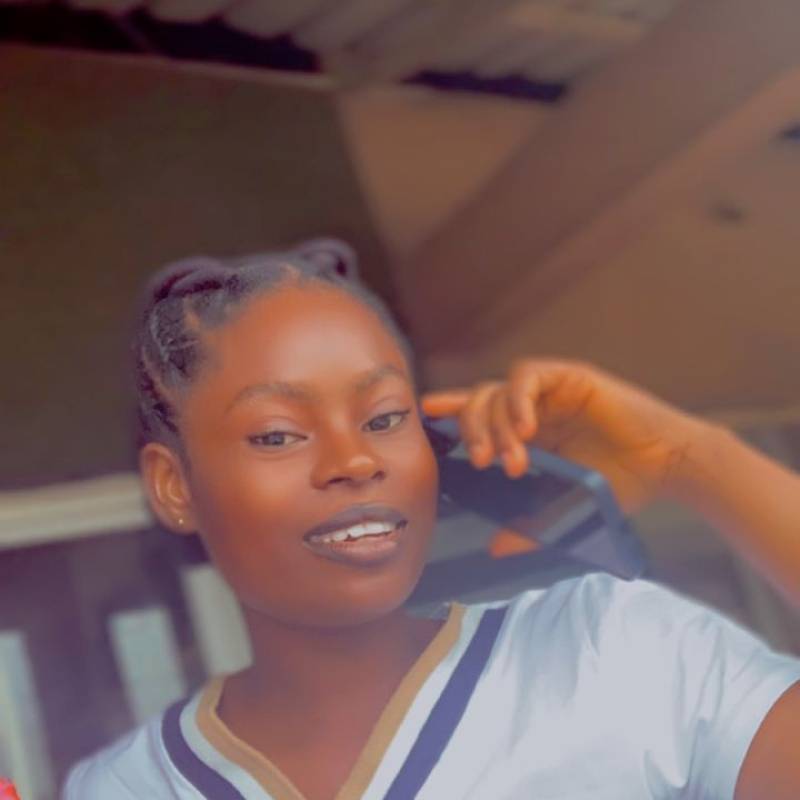 Aniekan, 22, Texas