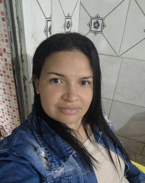 Valdirene, 32, uk
