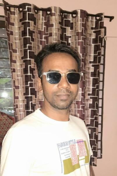 Khan vai, 30, Glasgow