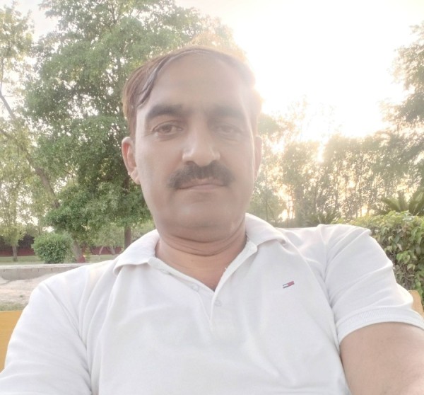 Jawad, 42, Lahore Punjab Pakistan