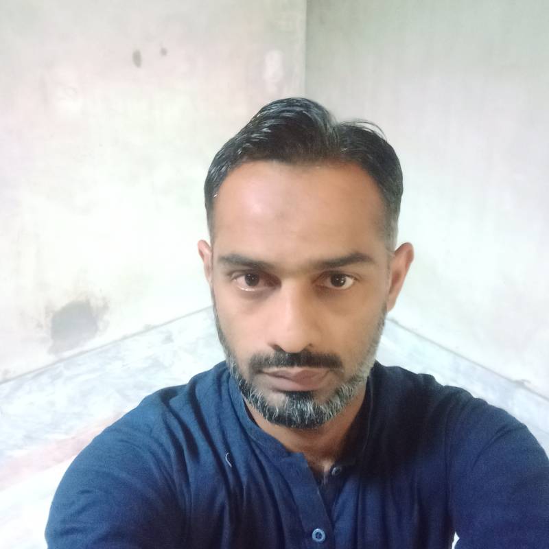 tahir, 38, LA