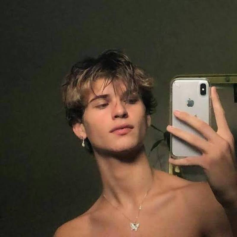Abdo, 20, Germany