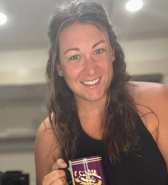 Belinda, 45, Kenya