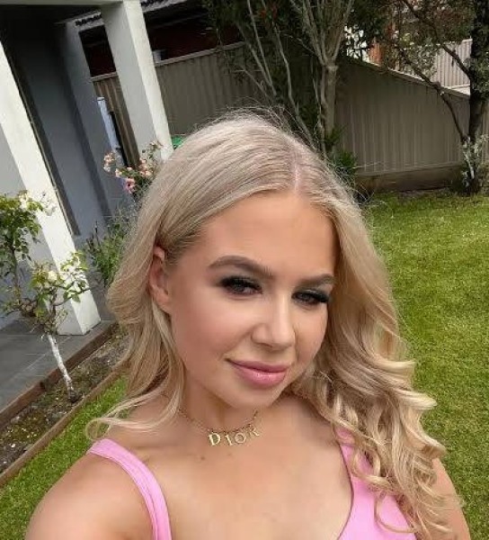 kate, 32, McAllen Texas