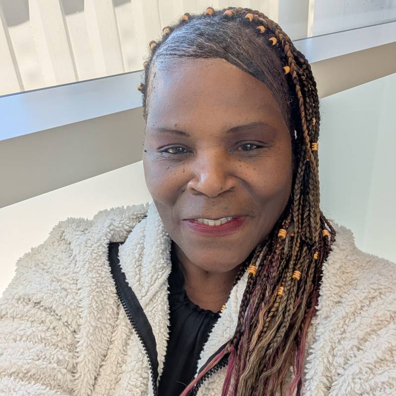 Carolyn, 65, United States