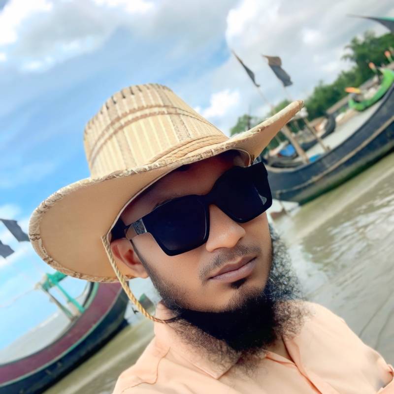 KHAN, 31, Dhaka