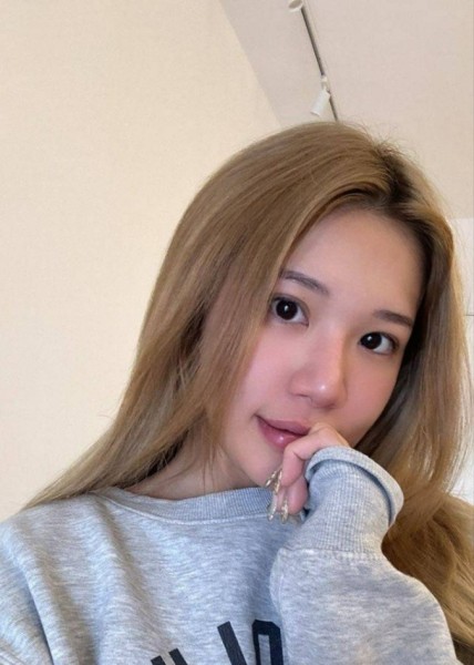 Rose, 26, LA