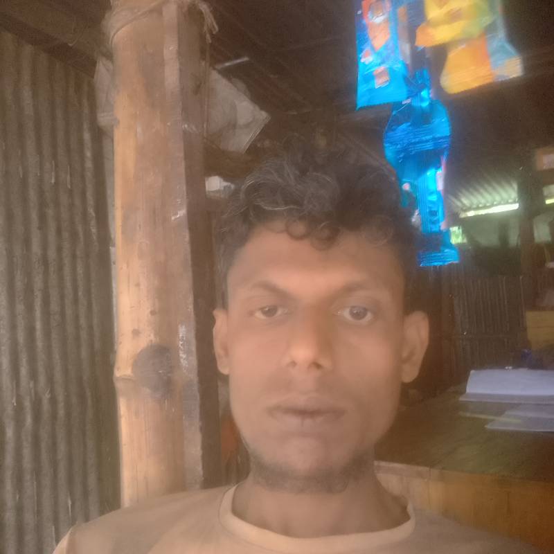 Samchu, 33, United Kingdom