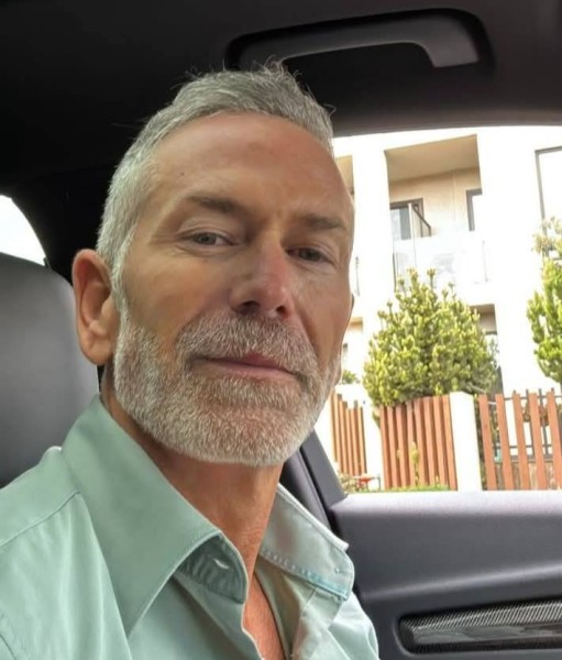Olivier, 56, Nairobi