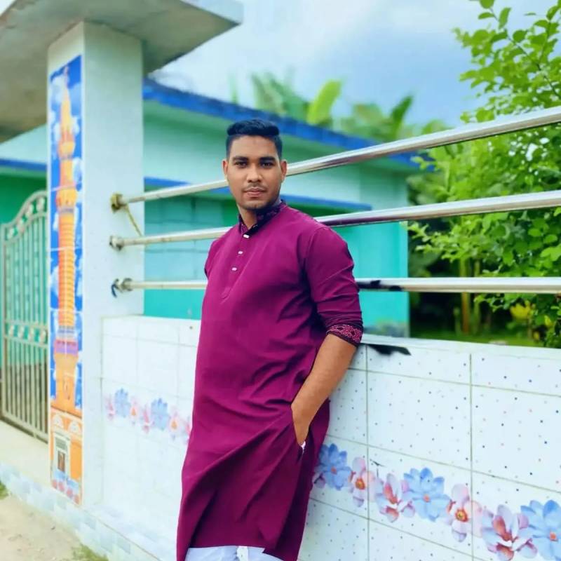 MD Masud, 30, london