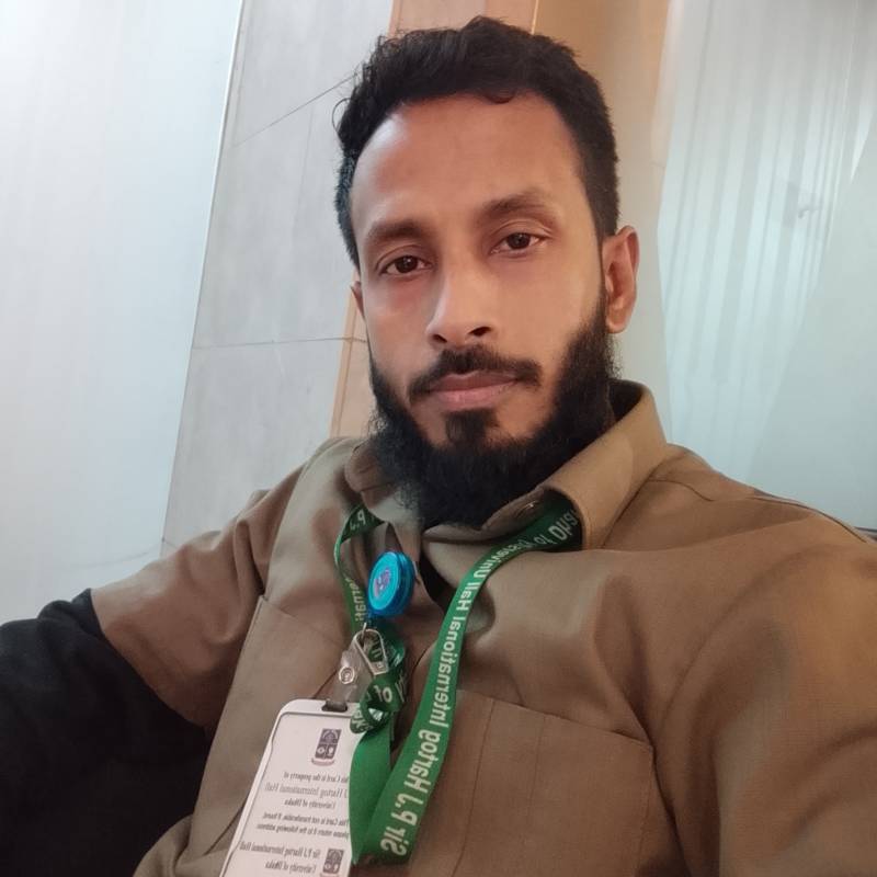 Aushikur, 36, Orlando Florida United States