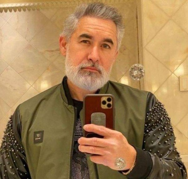 Robert, 62, California