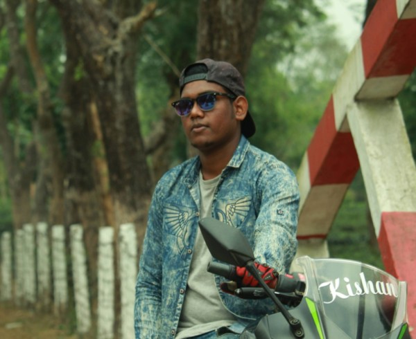 Mr.KISHAN ROY, 30, Vico del gargano
