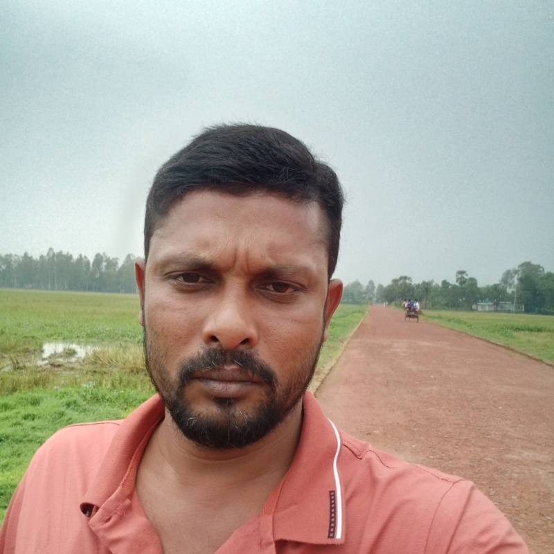Khan, 35, Kishorganj Hossainpur