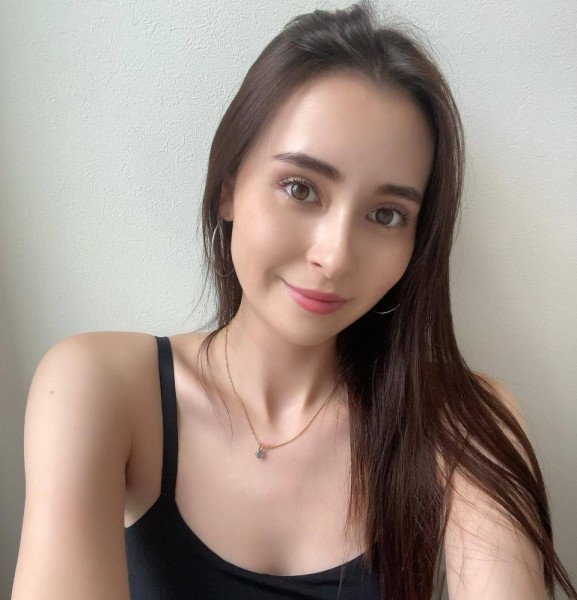 Luna, 36, United state