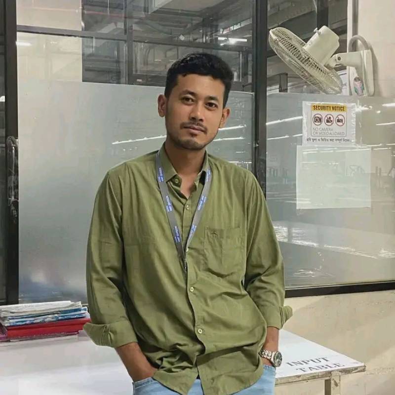 Tanoy, 32, Palestiana gaza