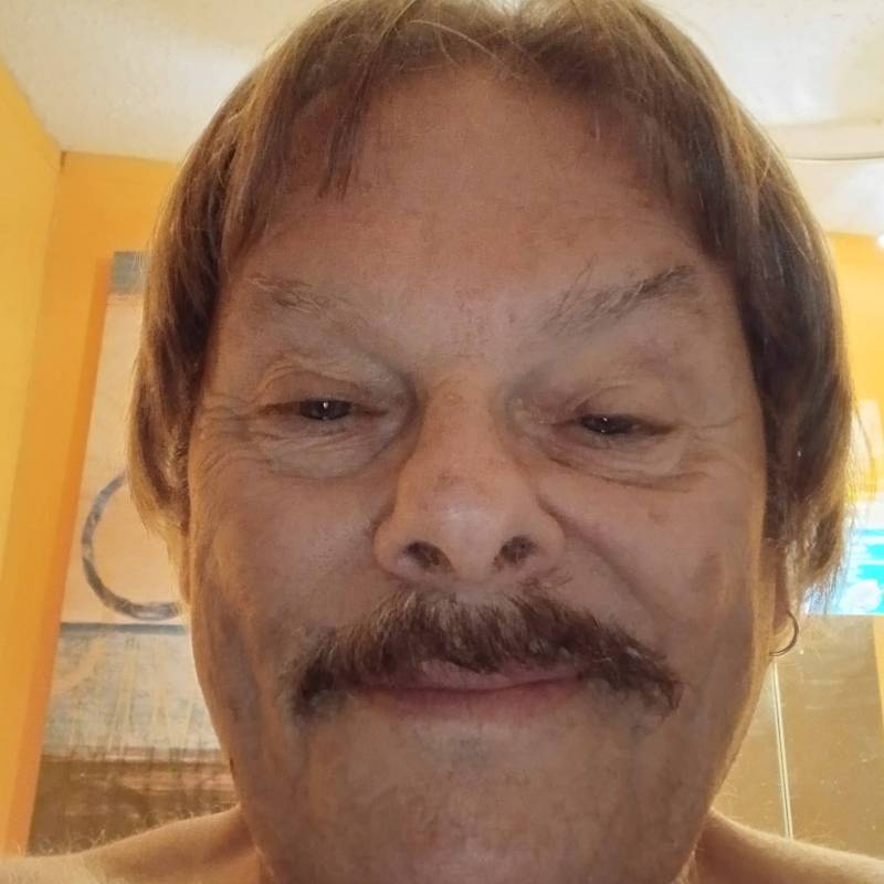 https://ru.fivedate.com dating Drummerguy in Соединенные Штаты