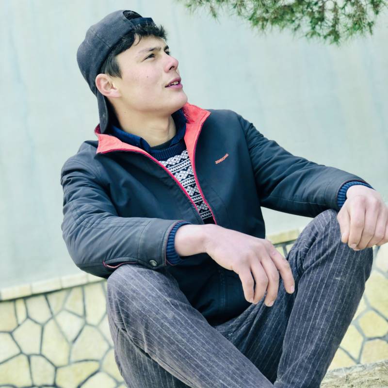 Khorami dating